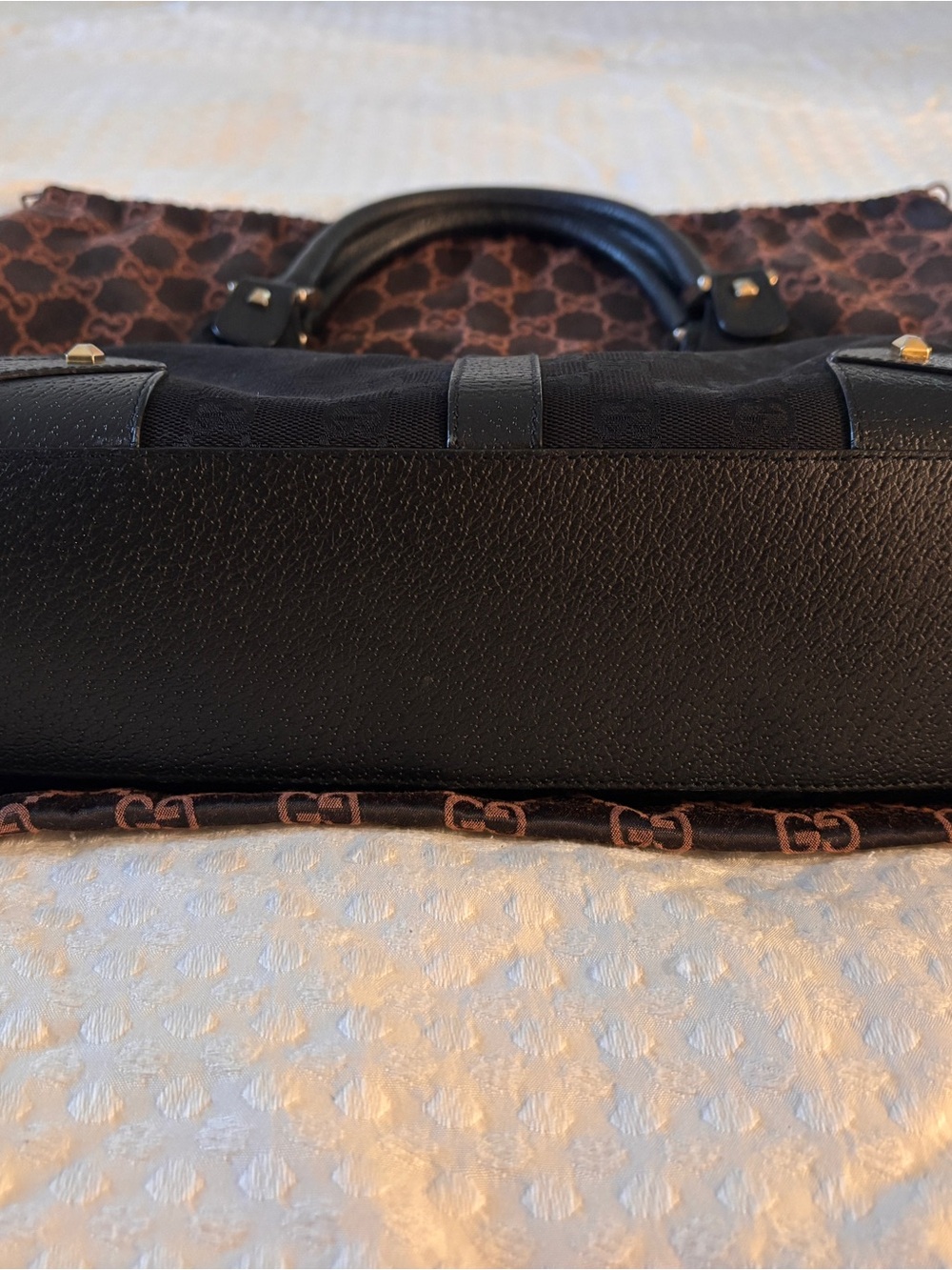 Gucci GG Jackie Nailhead Bardot Bag - Picture 5 of 9